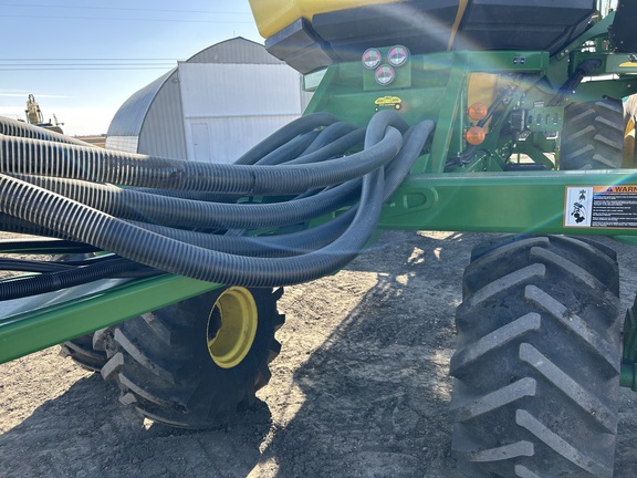 2021 John Deere 1890 Air Seeder