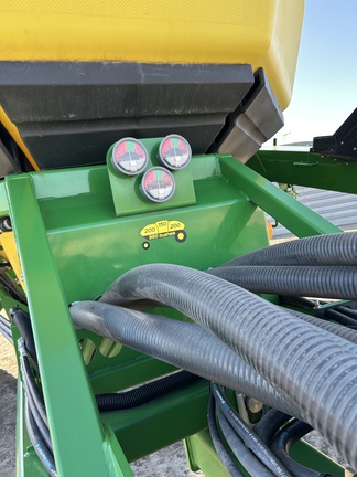 2021 John Deere 1890 Air Seeder