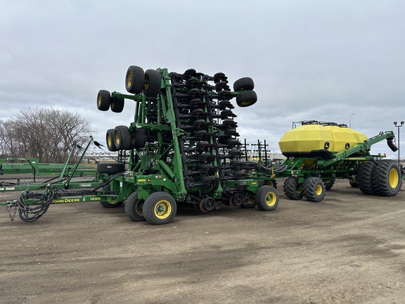 2021 John Deere 1890 Air Seeder
