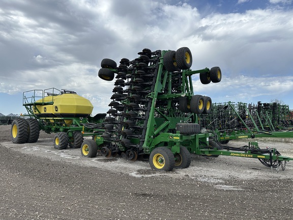 2021 John Deere 1890 Air Seeder