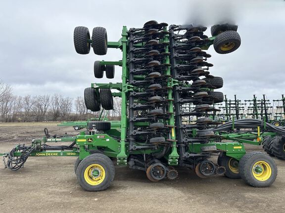 2021 John Deere 1890 Air Seeder