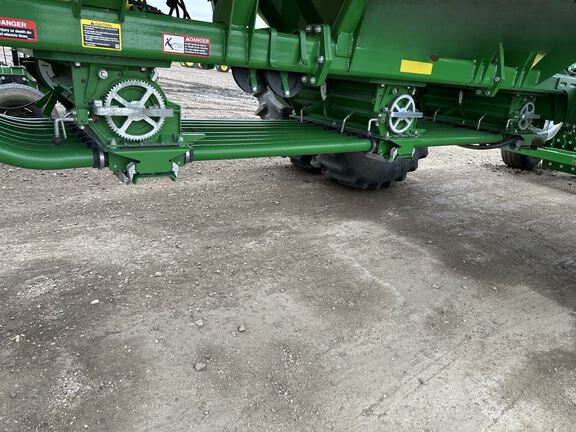 2021 John Deere 1890 Air Seeder