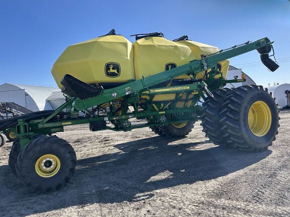 2021 John Deere 1890 Air Seeder