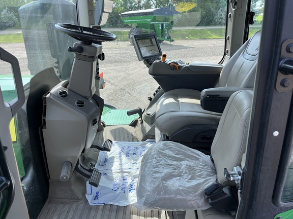 2022 John Deere 9R 540 Tractor 4WD