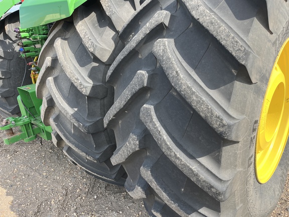 2022 John Deere 9R 540 Tractor 4WD