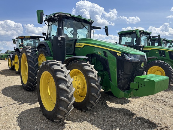 2023 John Deere 8R 370 Tractor