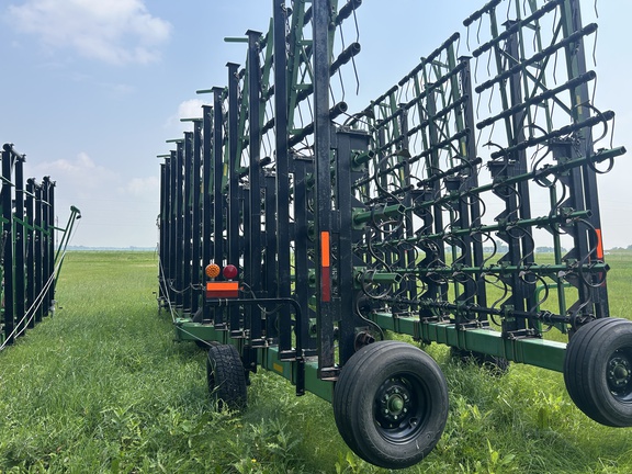 2009 Summers 70' SUPERWEEDER Field Finisher