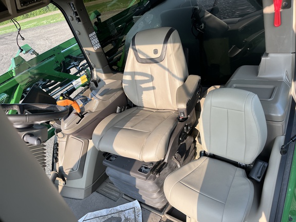 2025 John Deere 412R Sprayer/High Clearance