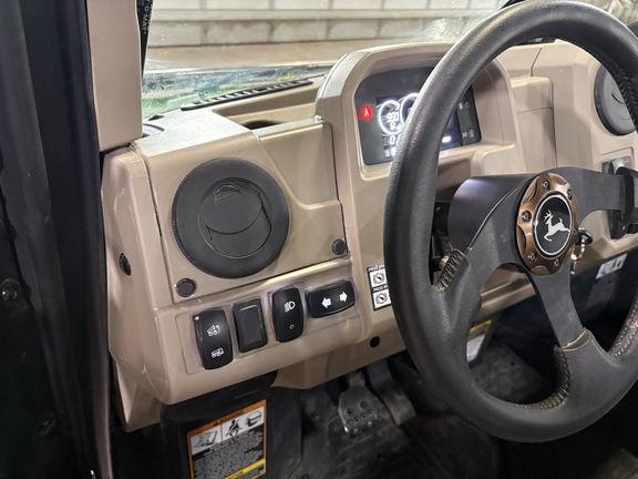 2024 John Deere XUV 835R ATV