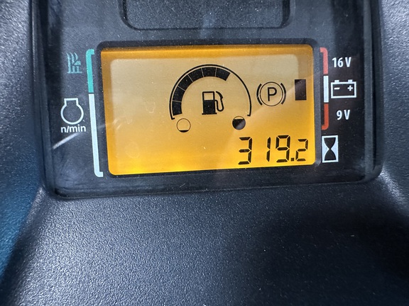 2018 John Deere X370 Garden Tractor