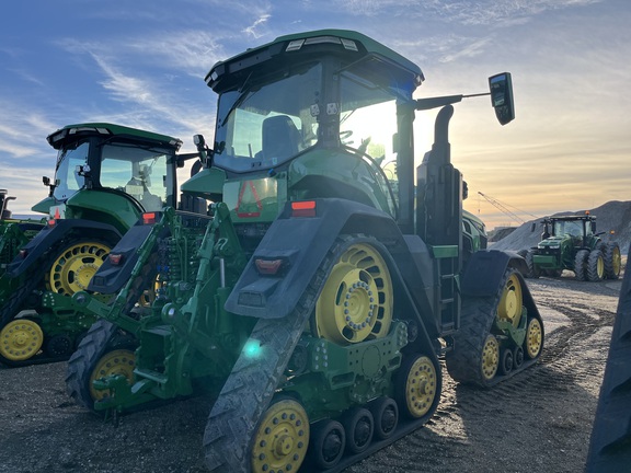 2024 John Deere 8RX 410 Tractor Rubber Track