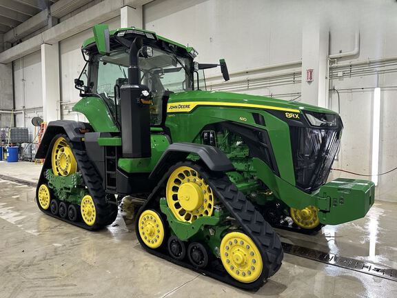 2024 John Deere 8RX 410 Tractor Rubber Track