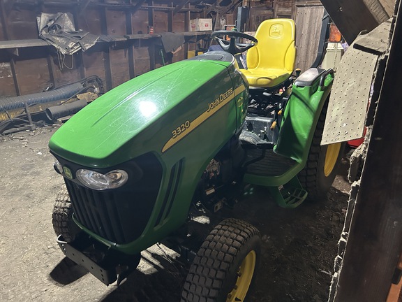 2010 John Deere 3320 Tractor Compact