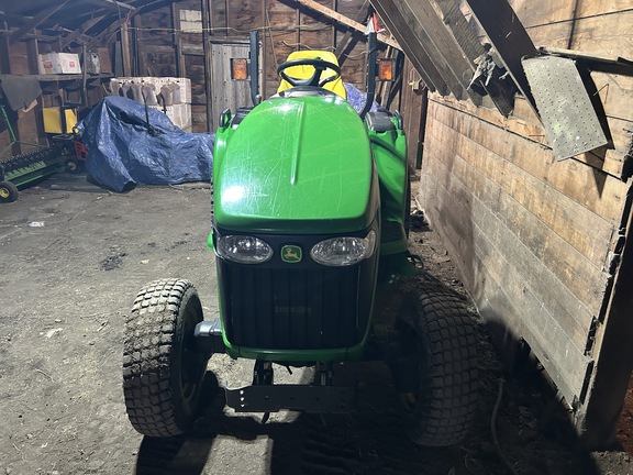 2010 John Deere 3320 Tractor Compact