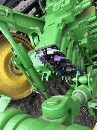 2021 John Deere 8RT 370 Tractor Rubber Track