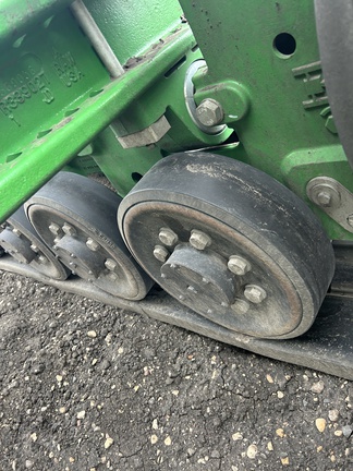 2021 John Deere 8RT 370 Tractor Rubber Track
