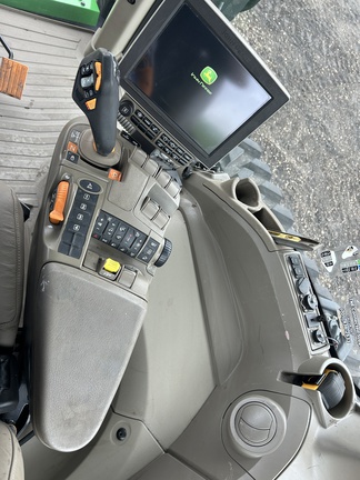 2021 John Deere 8RT 370 Tractor Rubber Track