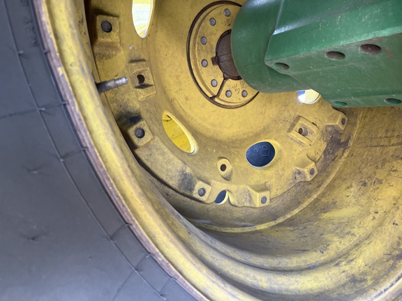 2013 John Deere 9460R Tractor 4WD