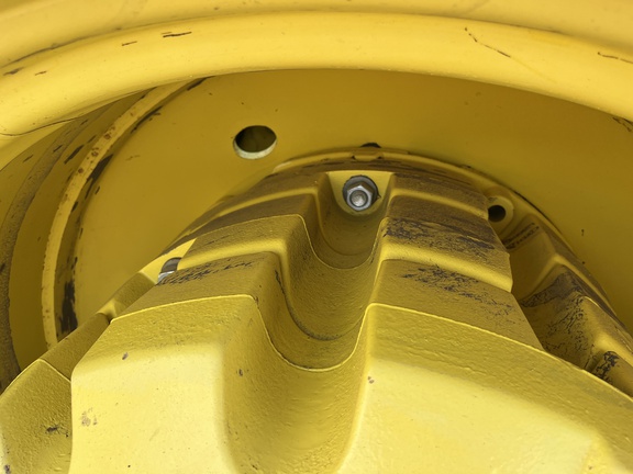 2013 John Deere 9460R Tractor 4WD