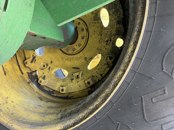 2013 John Deere 9460R Tractor 4WD