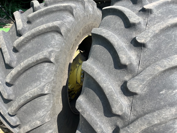 2013 John Deere 9460R Tractor 4WD