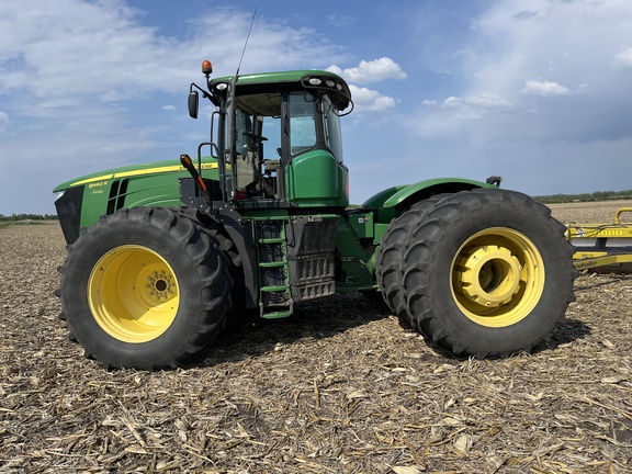 2013 John Deere 9460R Tractor 4WD