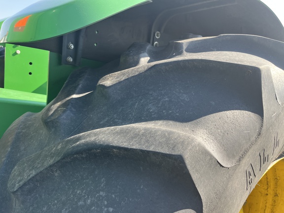 2013 John Deere 9460R Tractor 4WD