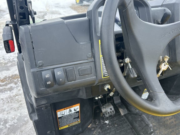 2020 John Deere XUV 835M ATV