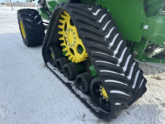 2025 John Deere S7 800 Combine