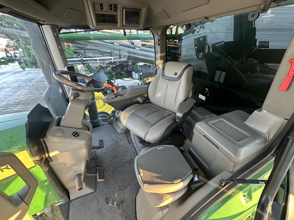 2025 John Deere 800R Misc