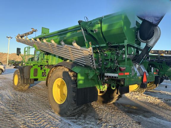 2025 John Deere 800R Applicator