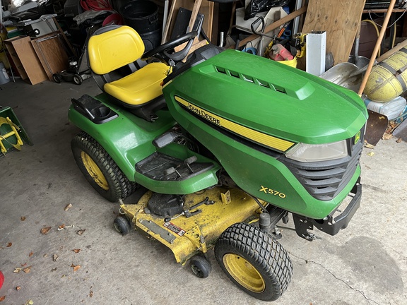 2016 John Deere X570 Garden Tractor