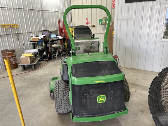 2023 John Deere Z997R Mower/Zero Turn