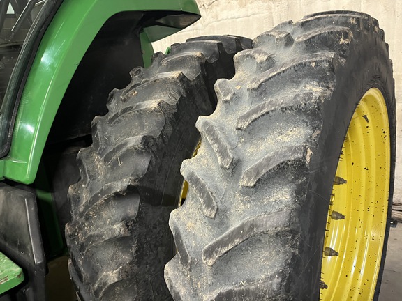 1998 John Deere 8200 Tractor