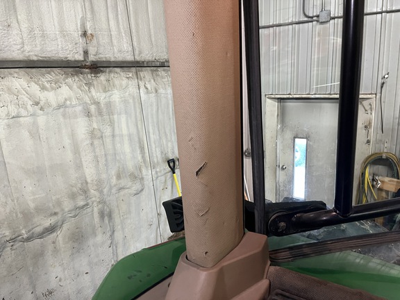 1998 John Deere 8200 Tractor