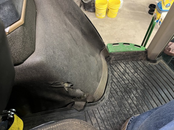 1998 John Deere 8200 Tractor