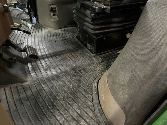 1998 John Deere 8200 Tractor