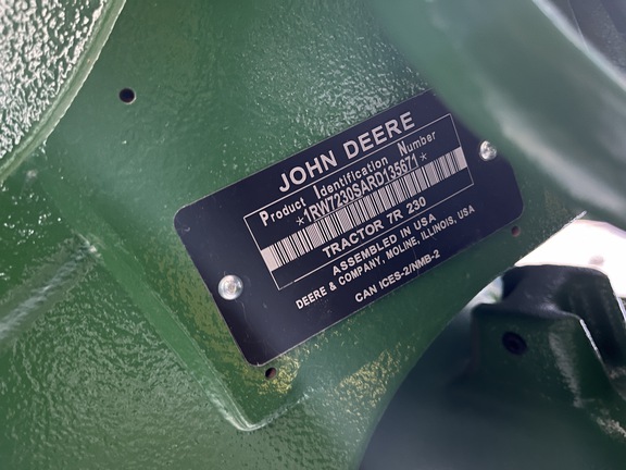 2024 John Deere 7R 230 Tractor