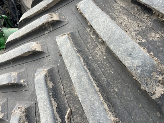 2019 John Deere 9520RX Tractor Rubber Track