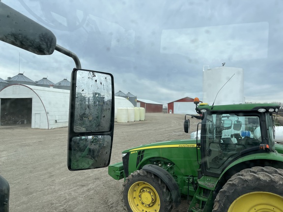 2019 John Deere 9520RX Tractor Rubber Track