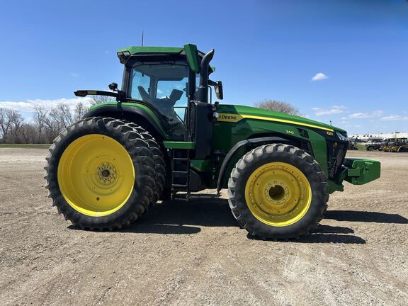 2023 John Deere 8R 340 Tractor