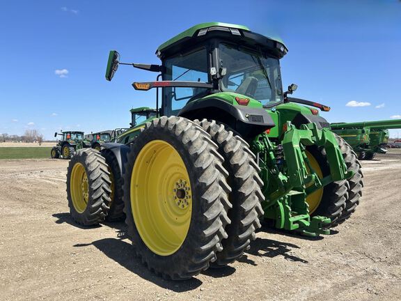 2023 John Deere 8R 340 Tractor