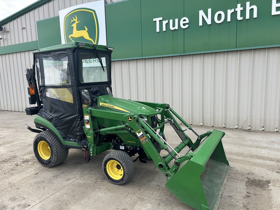 2016 John Deere 1025R Tractor Compact
