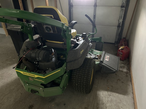 2023 John Deere Z740R Mower/Zero Turn