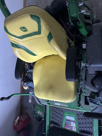 2023 John Deere Z740R Mower/Zero Turn