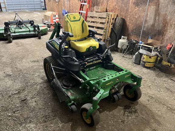 2023 John Deere Z920M Mower/Zero Turn