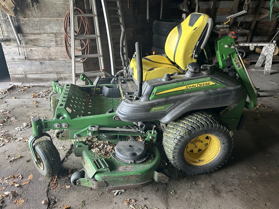 2022 John Deere Z920M Mower/Zero Turn