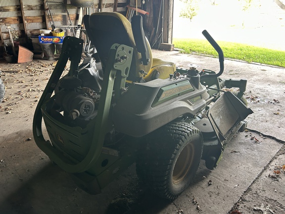 2022 John Deere Z920M Mower/Zero Turn