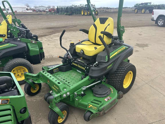 2022 John Deere Z920M Mower/Zero Turn