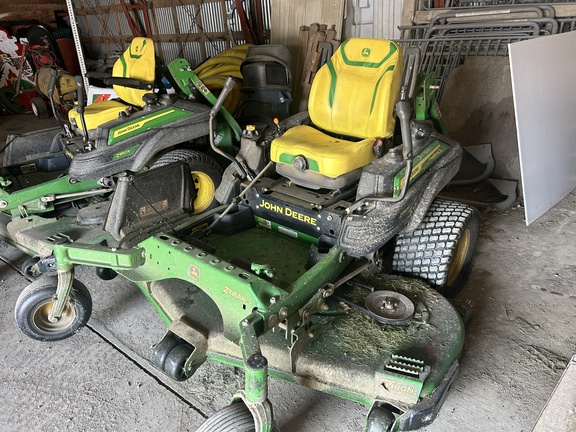 2023 John Deere Z950R Mower/Zero Turn